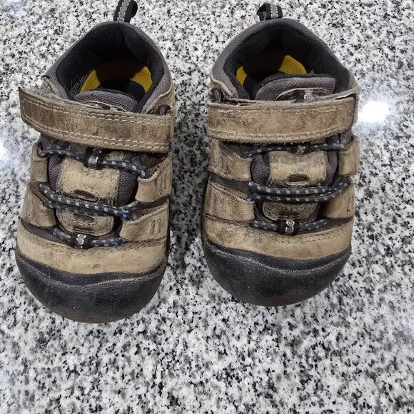 Keen Toddler size 6 - Picture 1 of 4